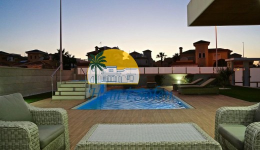 Nybyggd - Villa -
Orihuela Costa - Dehesa de Campoamor