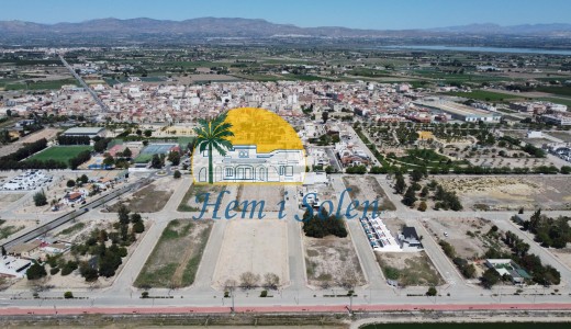 Nybyggd - Villa -
Dolores - polideportivo