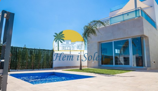 Nybyggd - Villa -
Los Alcázares - Torre del Rame