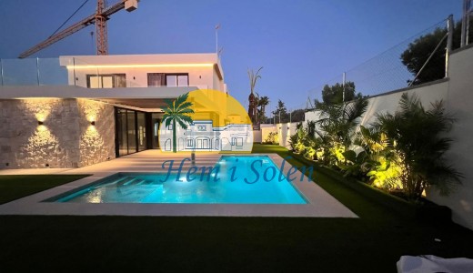 Nueva construcción  - Villa -
Orihuela Costa - Montezenia