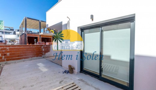 Nueva construcción  -  -
Torrevieja - Los balcones