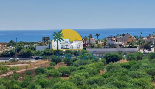 Resale - Townhouses -
Orihuela Costa - Playa Flamenca