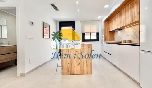 New Build - Town House -
Cox - San Fernando