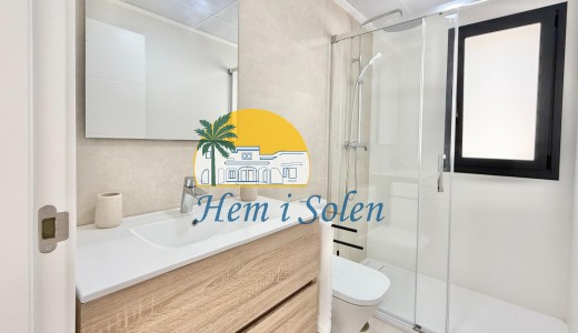 New Build - Town House -
Cox - San Fernando