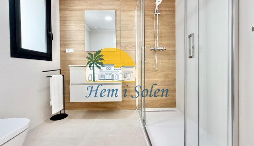 New Build - Town House -
Cox - San Fernando
