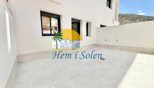 New Build - Town House -
Cox - San Fernando