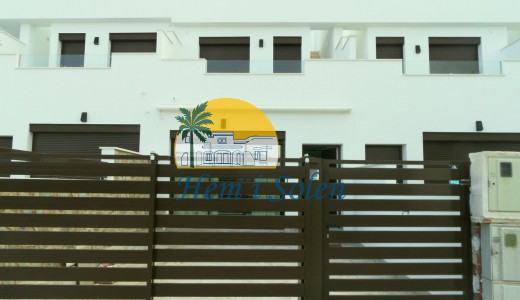 New Build - Town House -
Pilar de la Horadada - parque Andromeda